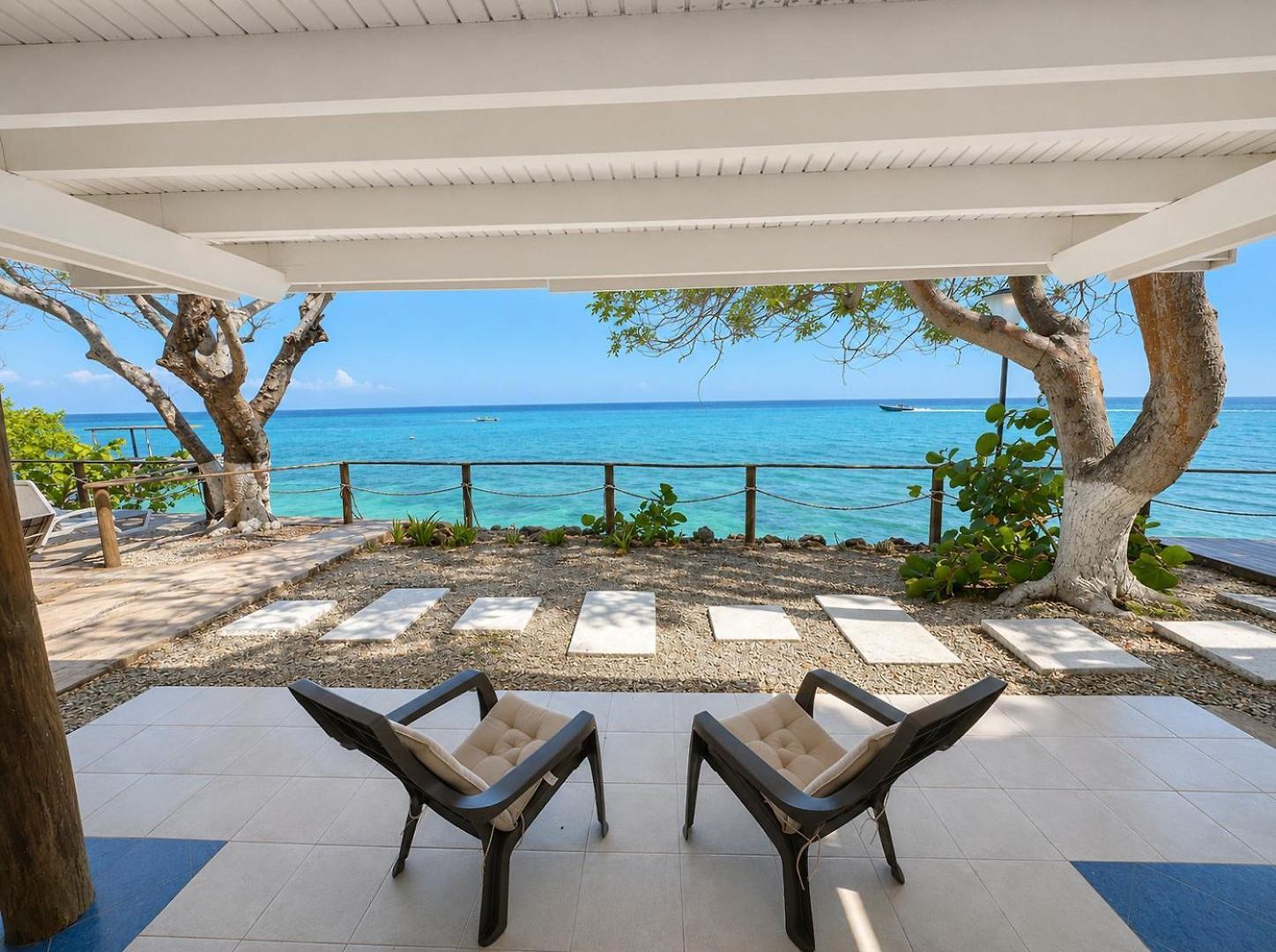 Isla Risa Hotel *