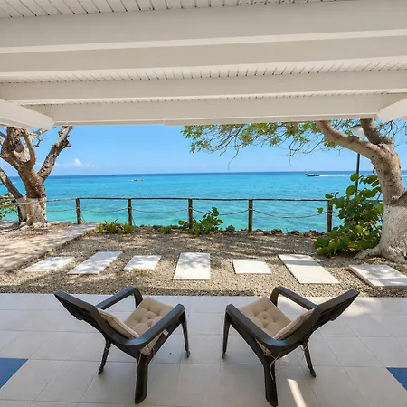 Isla Risa Hotel *