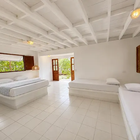 Hotel Isla Risa